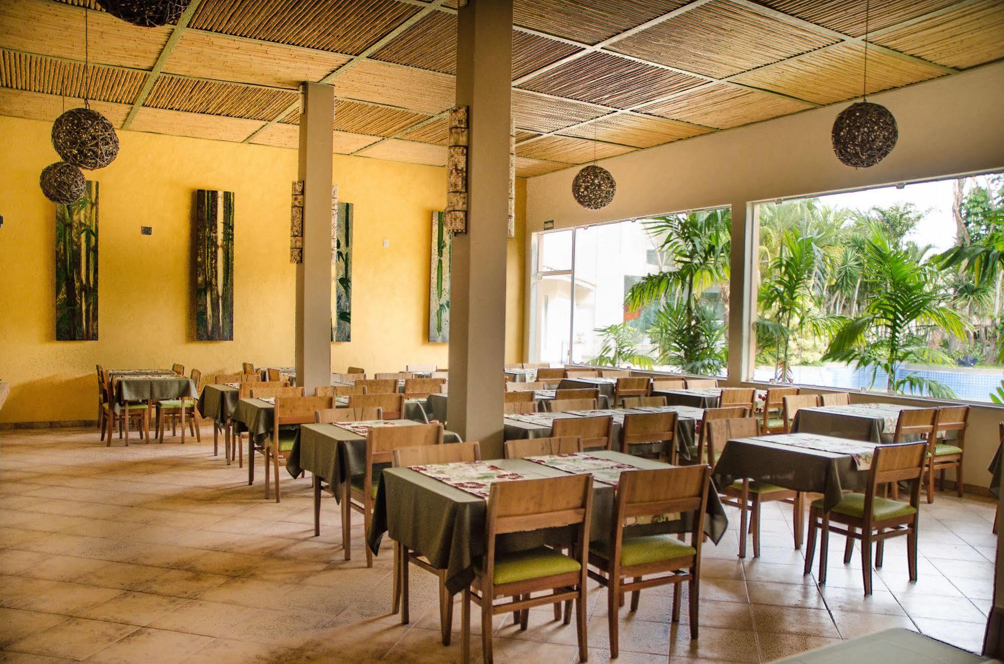 Hotel Mil Flores Bragança Paulista Buitenkant foto